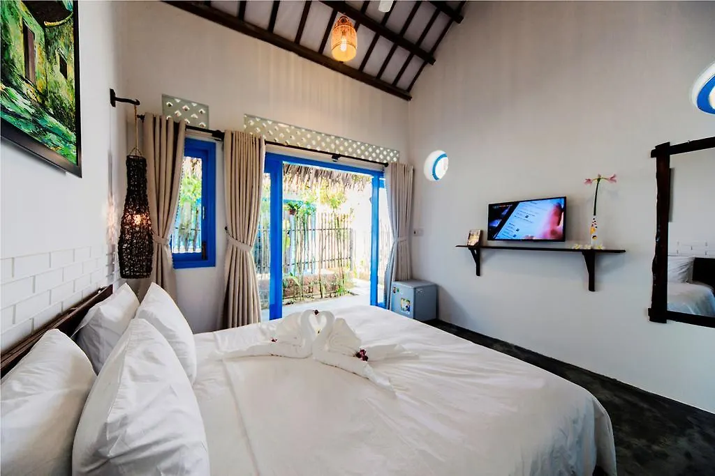Cashew Tree Bungalow Hoi An