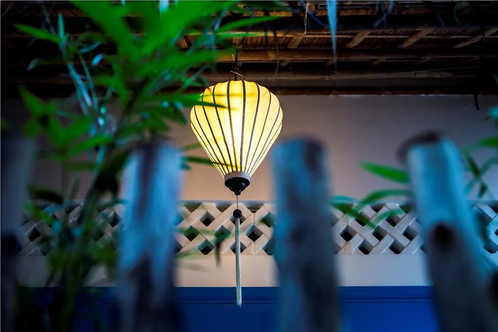 *** Couette-café Cashew Tree Bungalow Hội An Vietnam