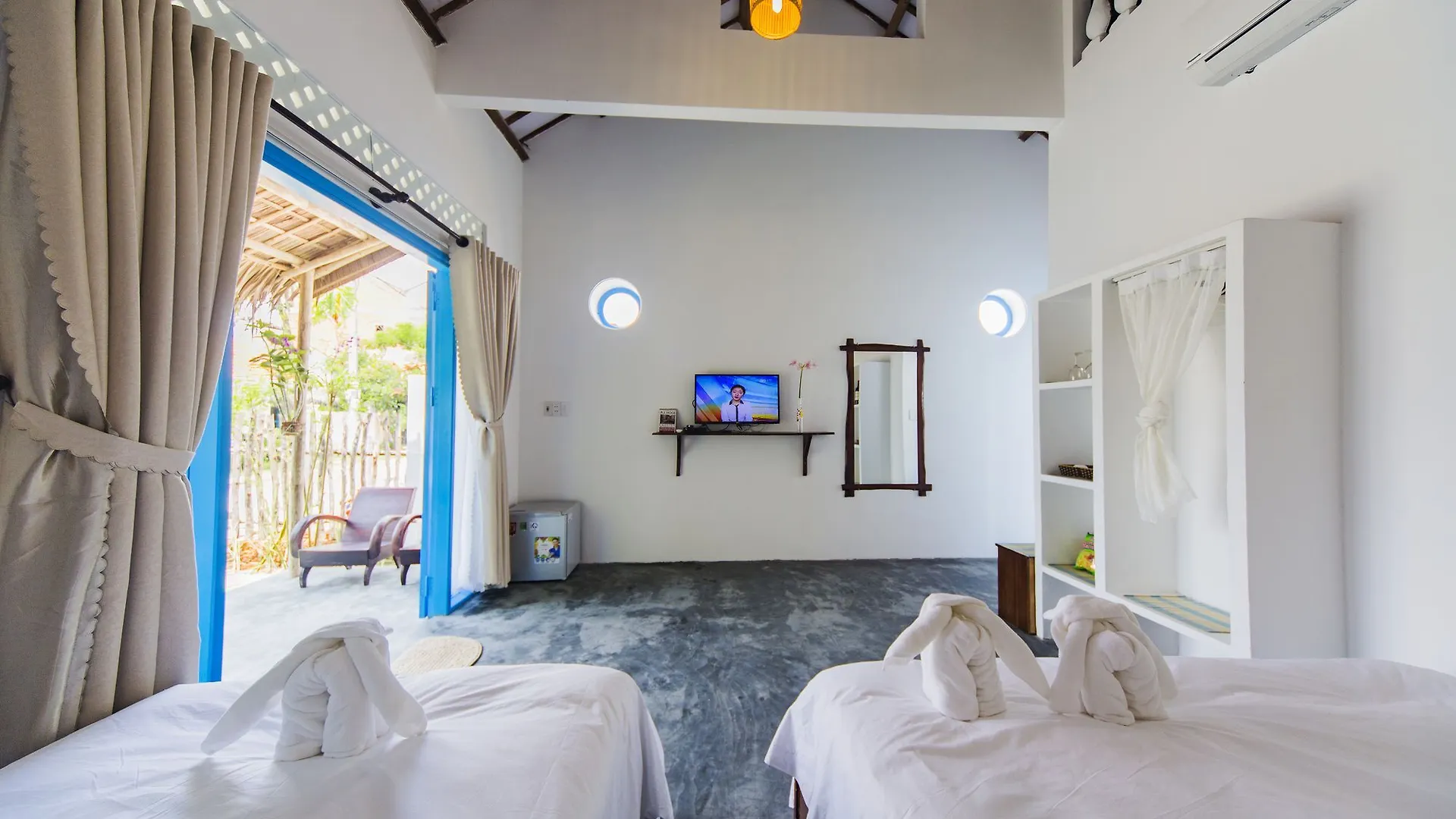 Cashew Tree Bungalow Hội An