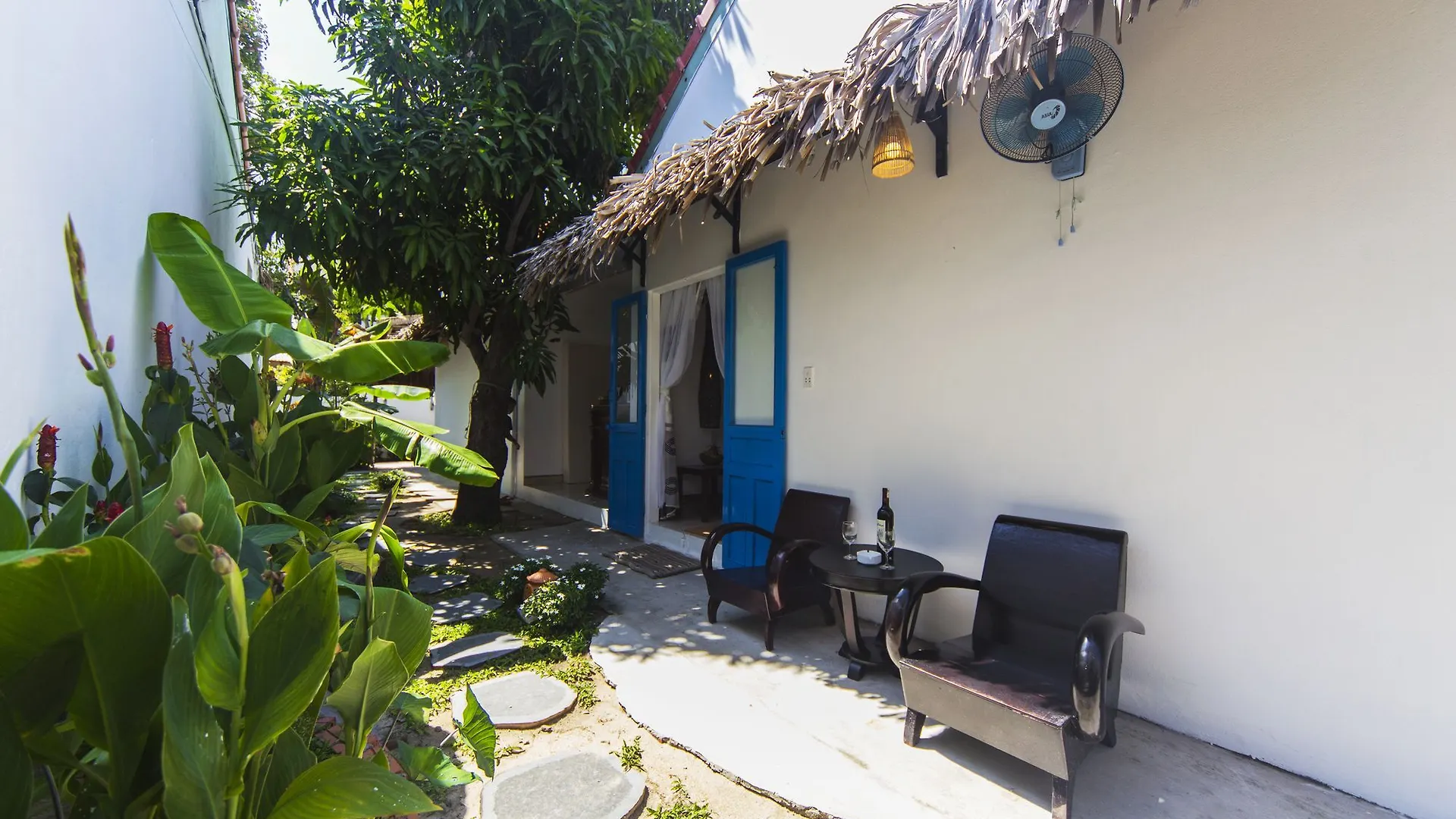 Cashew Tree Bungalow Hoi An 3*,